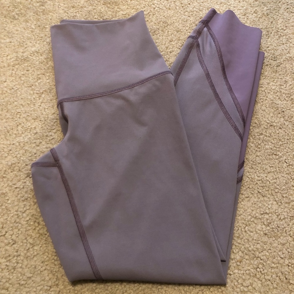 Lululemon Wunder Under High Rise crop 23” - Picture 4 of 10